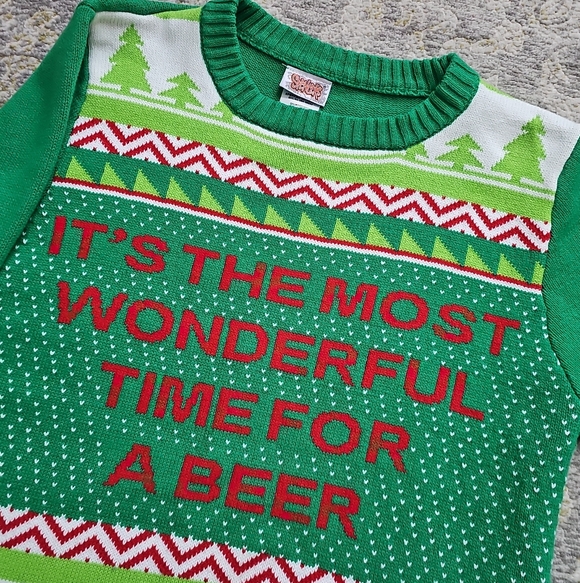 Spencer's Holiday Sweater Ugly Christmast Medium Top Beer Pong Drinking Festive - Picture 4 of 4